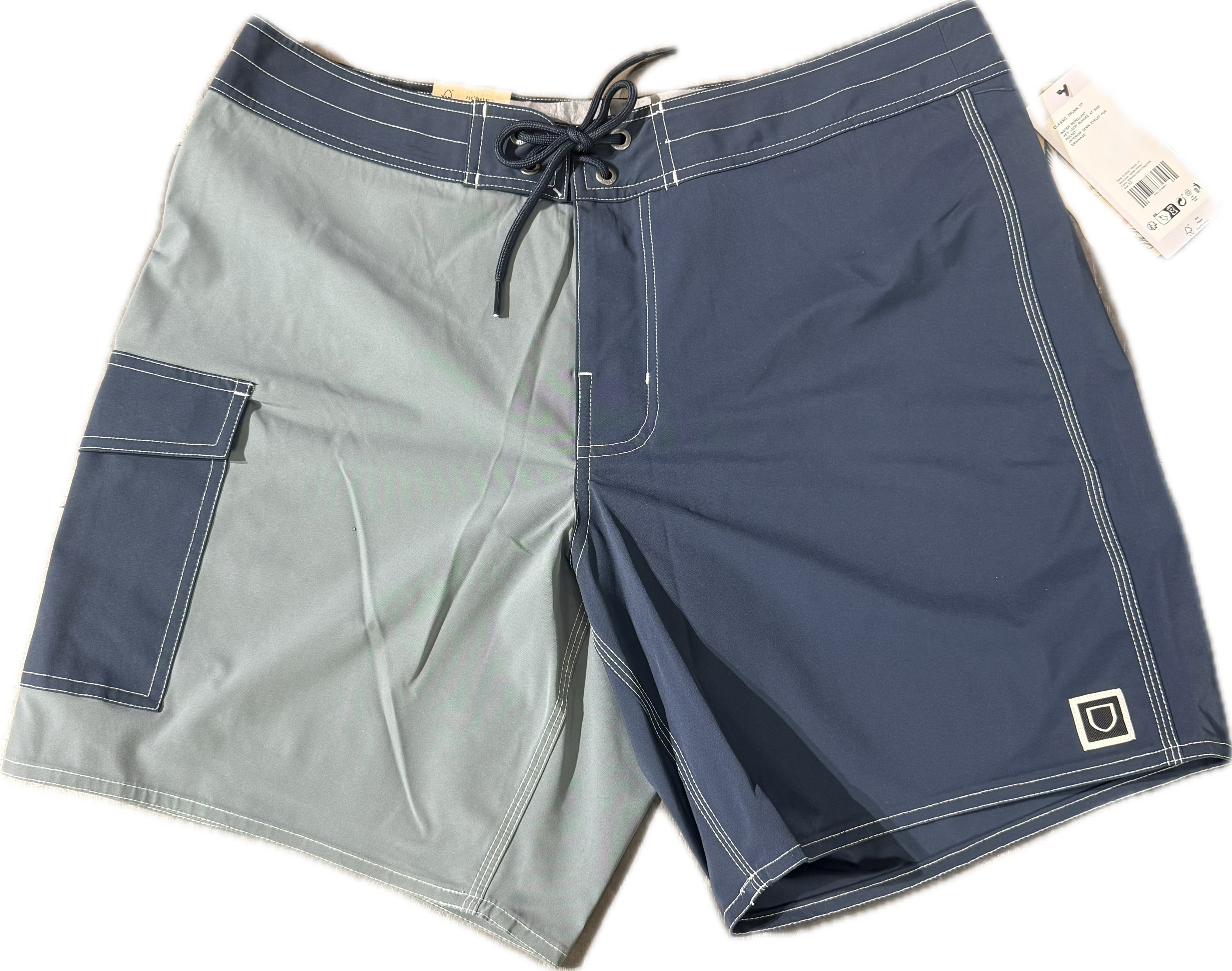Brixton: Classic Trunk 17" - Navy